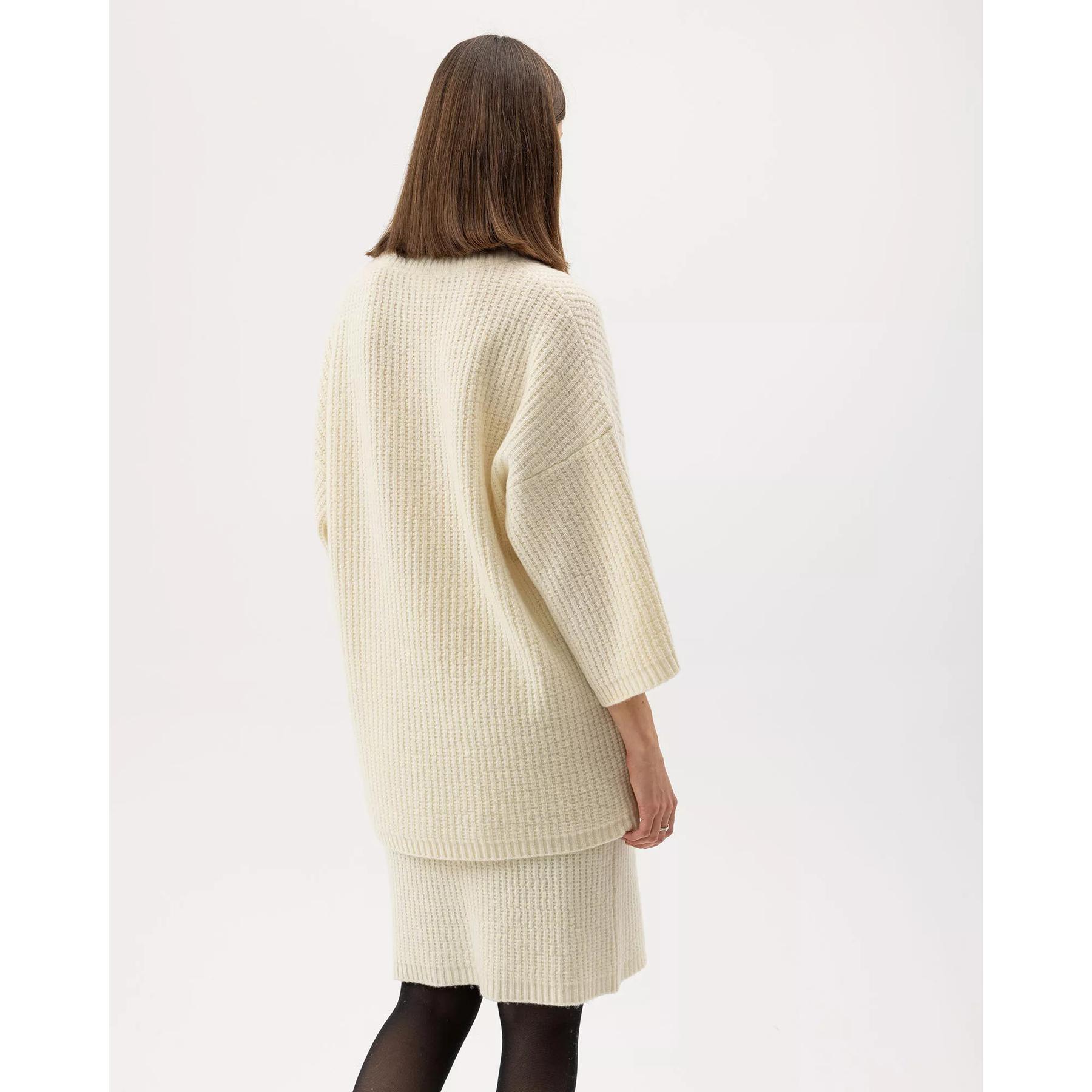 product/h/o/holebrook_a52401-119_whisper-white_3.jpg