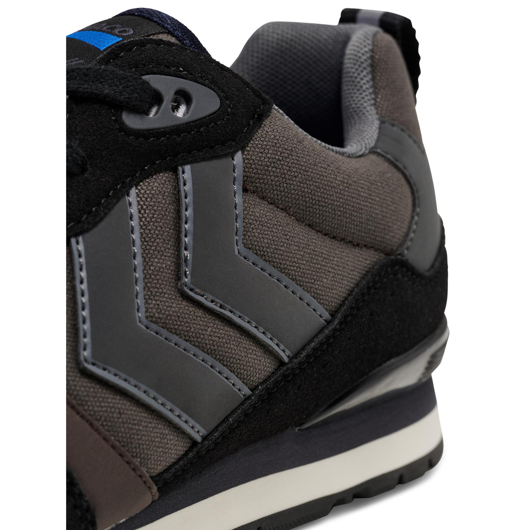 product/h/u/hummel_226226-8124_brown_3.jpg