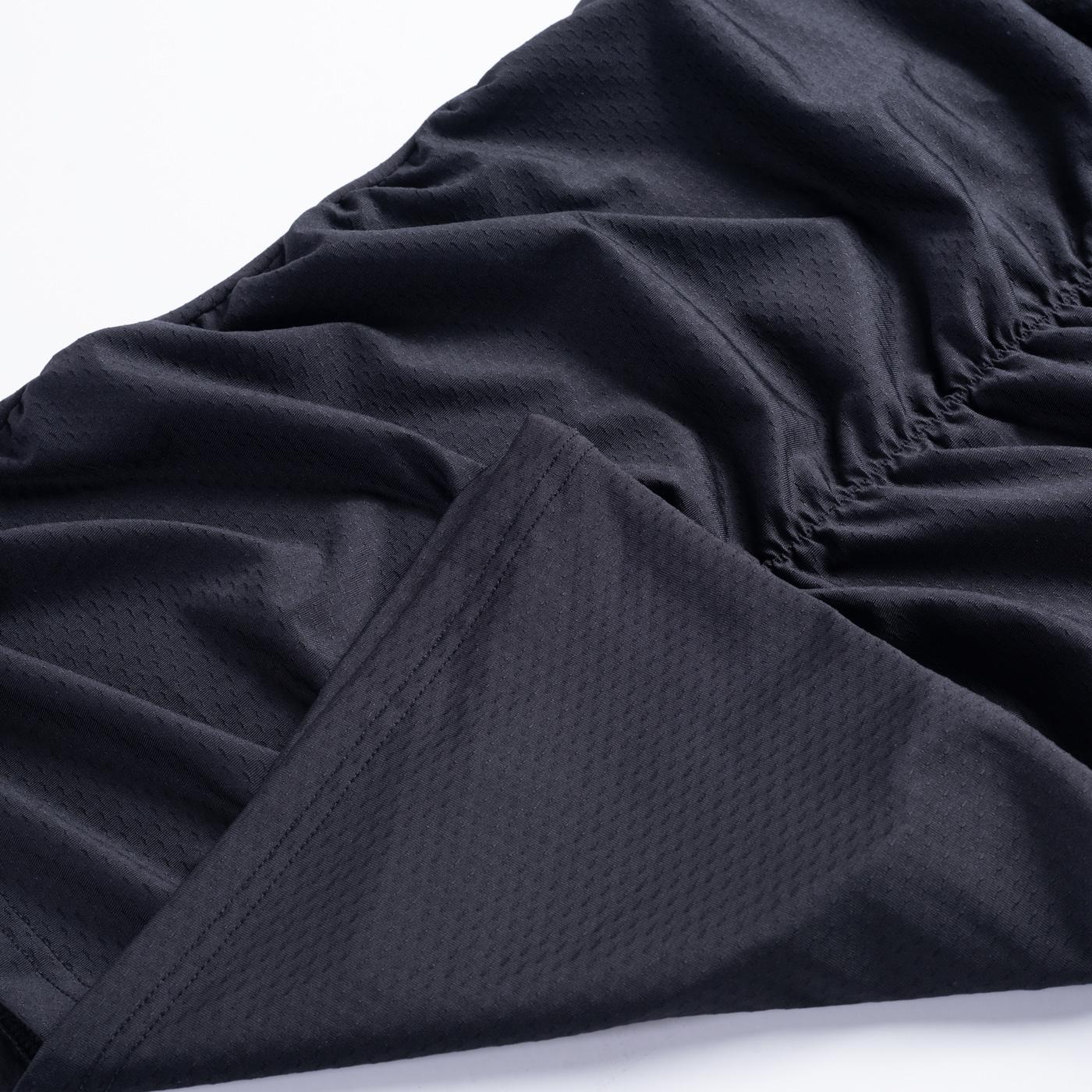 product/i/q/iq-cross-the-line-92800624279-noir-9.jpg