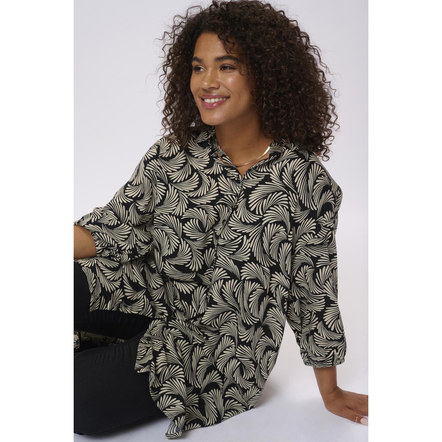 product/k/a/kaffe-curve_10581447-104492_4.jpg