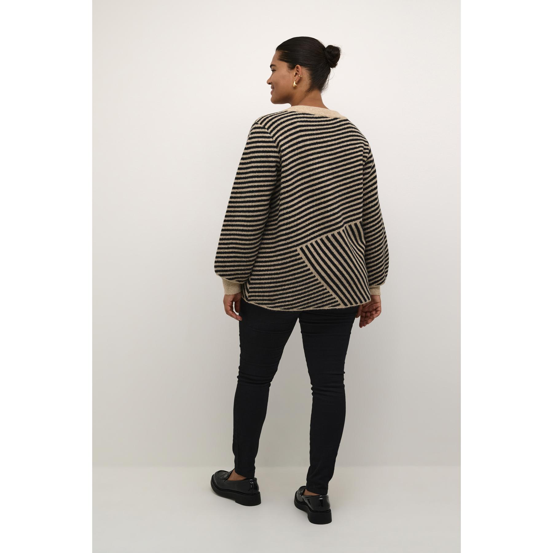 product/k/a/kaffe-curve_10582595-106339_4.jpg