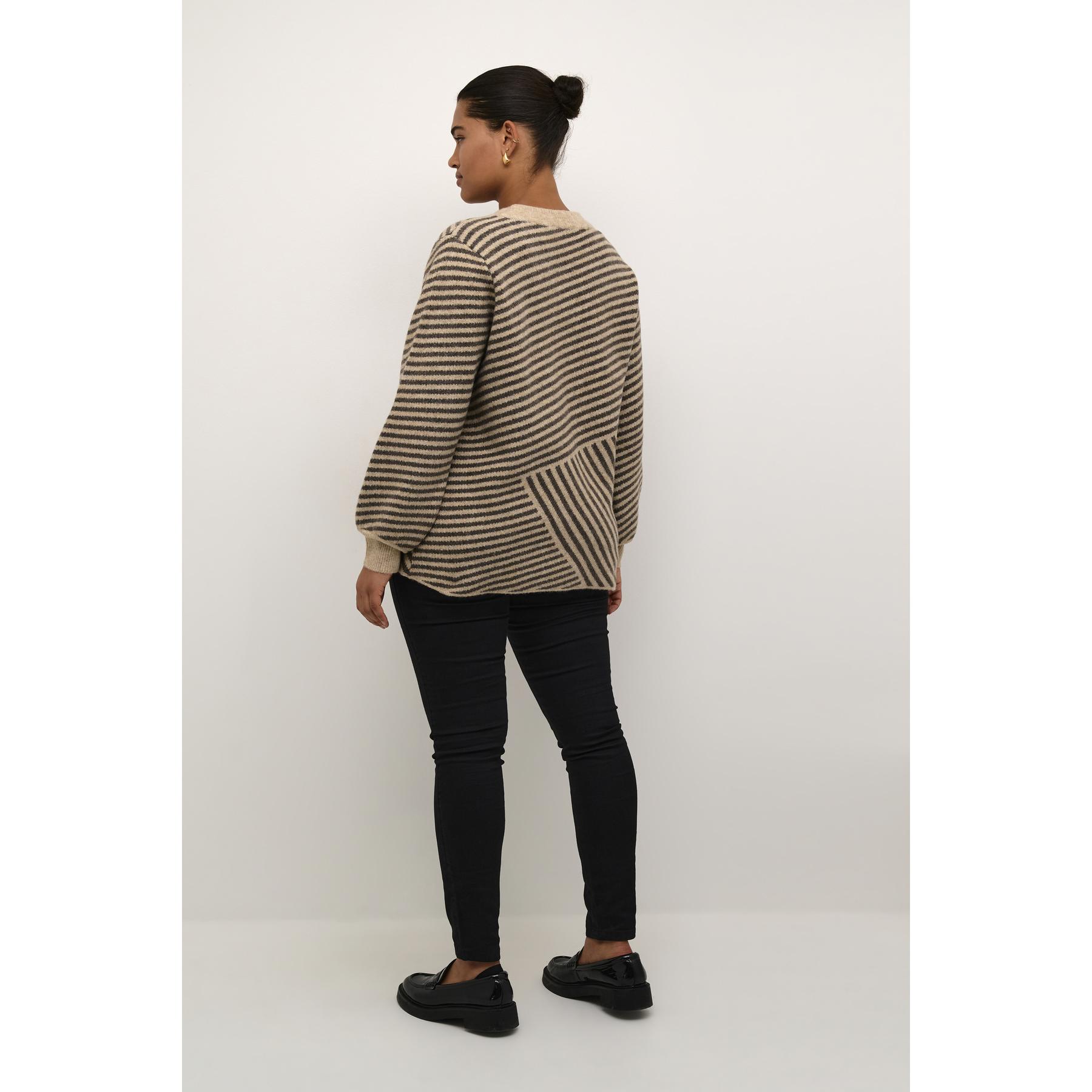 product/k/a/kaffe-curve_10582595-106341_4.jpg