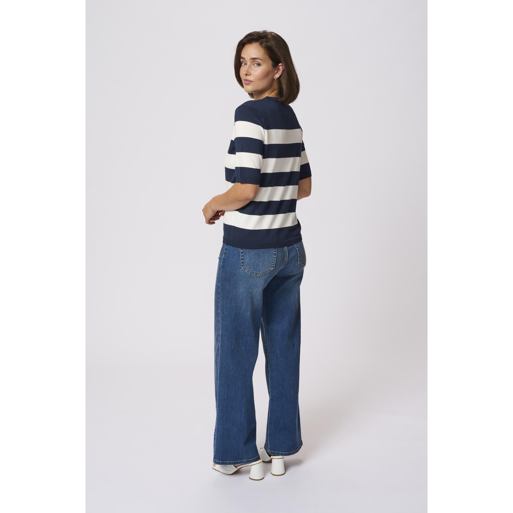 product/k/a/kaffe_10508410-107457_4.jpg