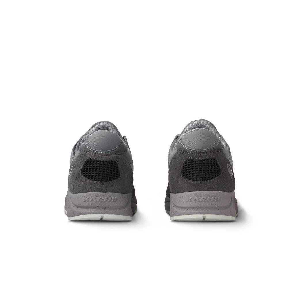 product/k/a/karhu_f803120_smoked-pearl-caviar_4.jpg