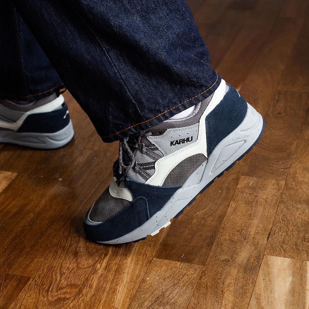 product/k/a/karhu_f804176_mood-indigo-smoked-pearl_7.jpg