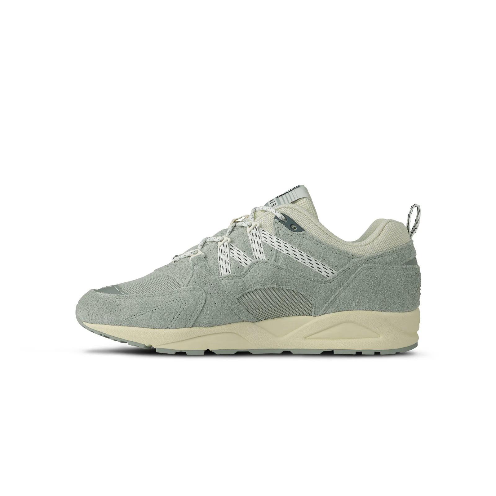 product/k/a/karhu_f804191_aqua-gray-blanc-de-blanc_3.jpg