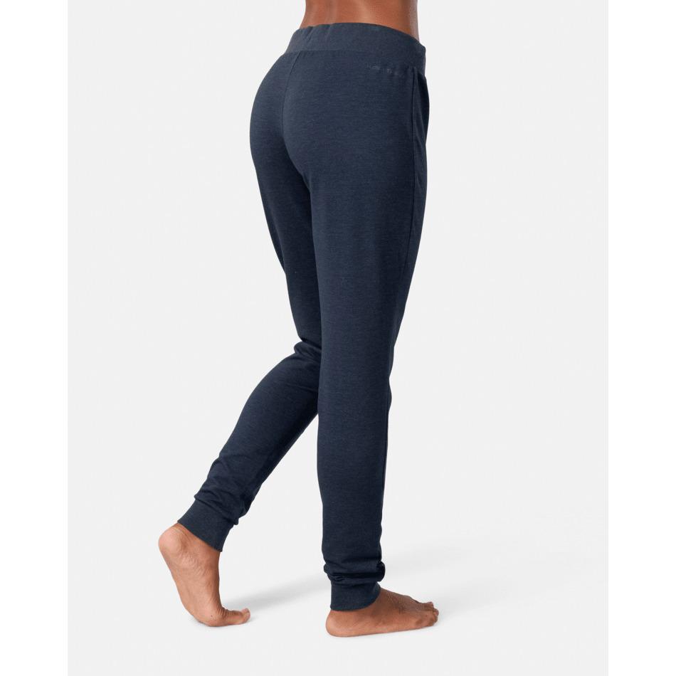 product/k/a/kari-traa_622845-roya_dark-navy-blue_4.jpg