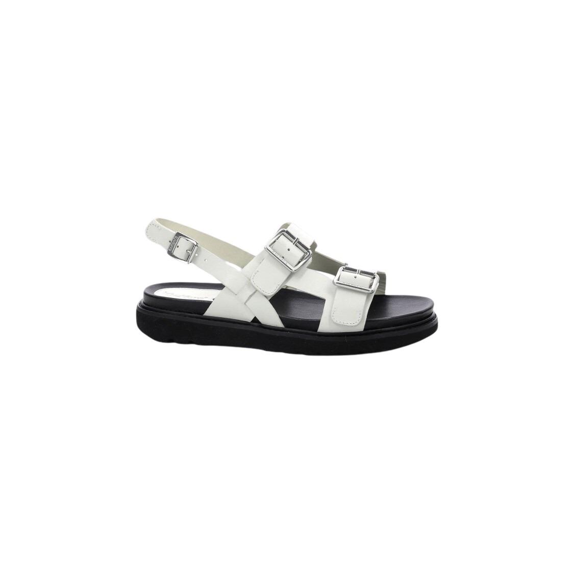 product/k/i/kickers_860710-50-3_blanc_1.jpg