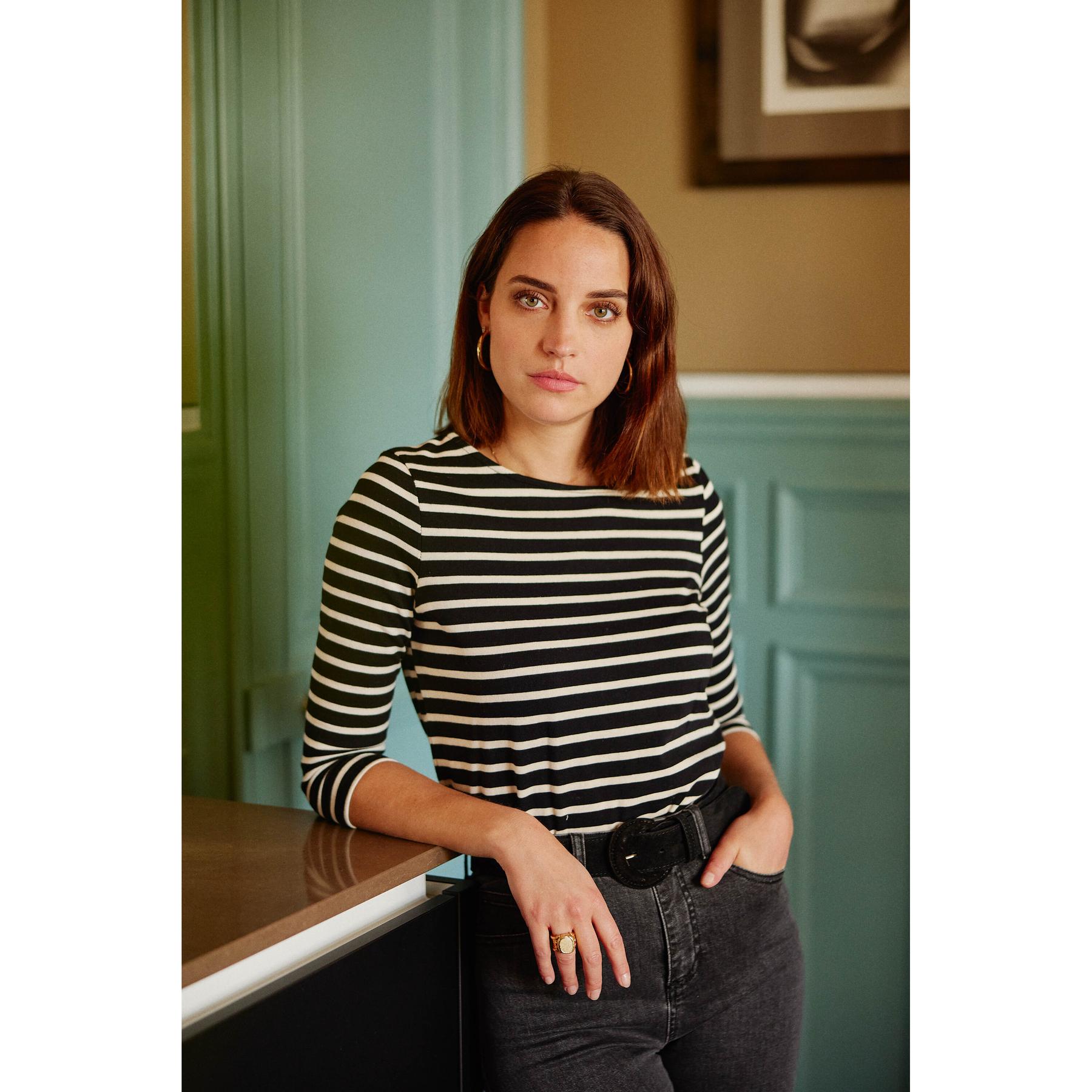 product/l/a/la-petite-etoile_coral-noir_p2.jpg