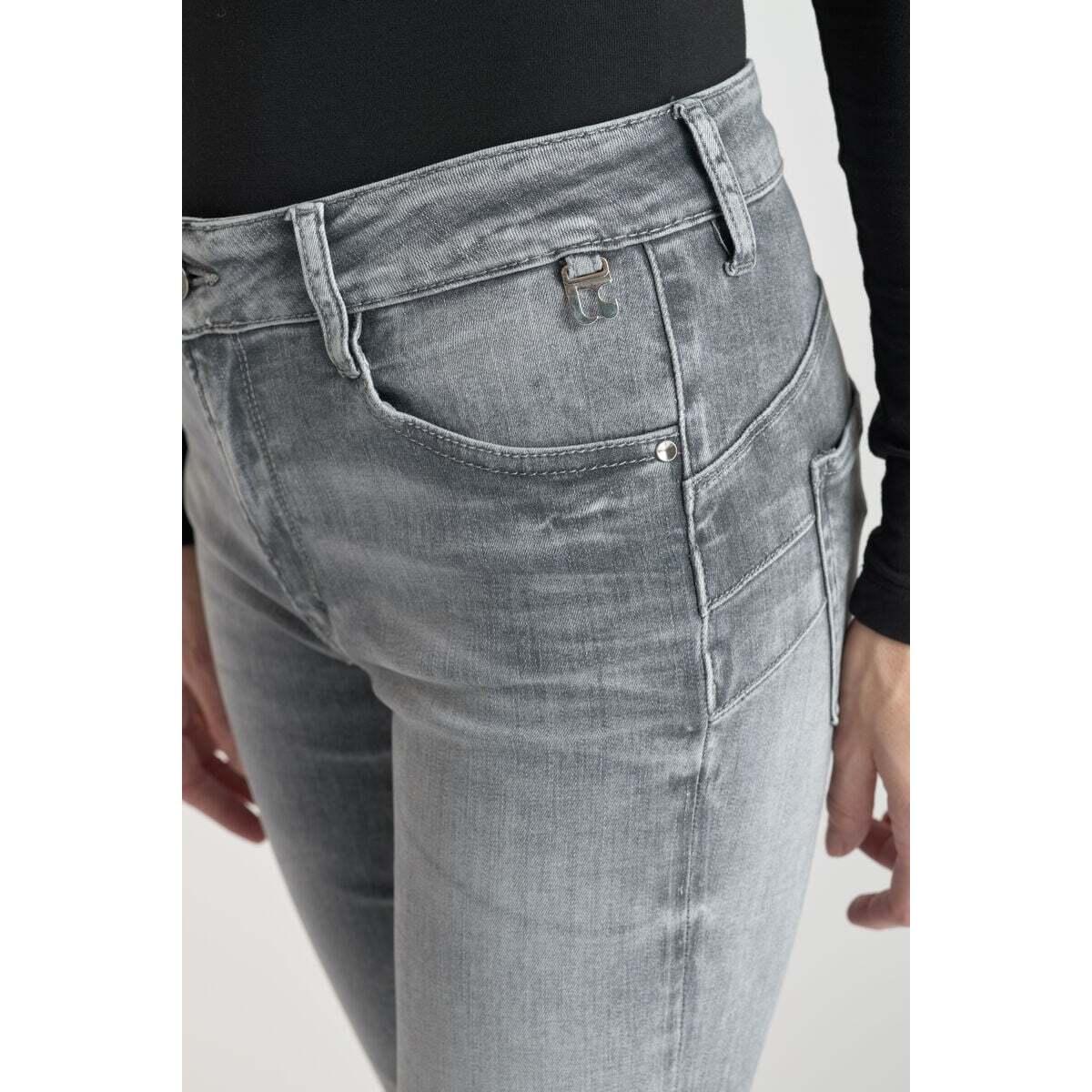 product/l/e/le-temps-des-cerises_jfdjalo0w1590-0003_1.jpg