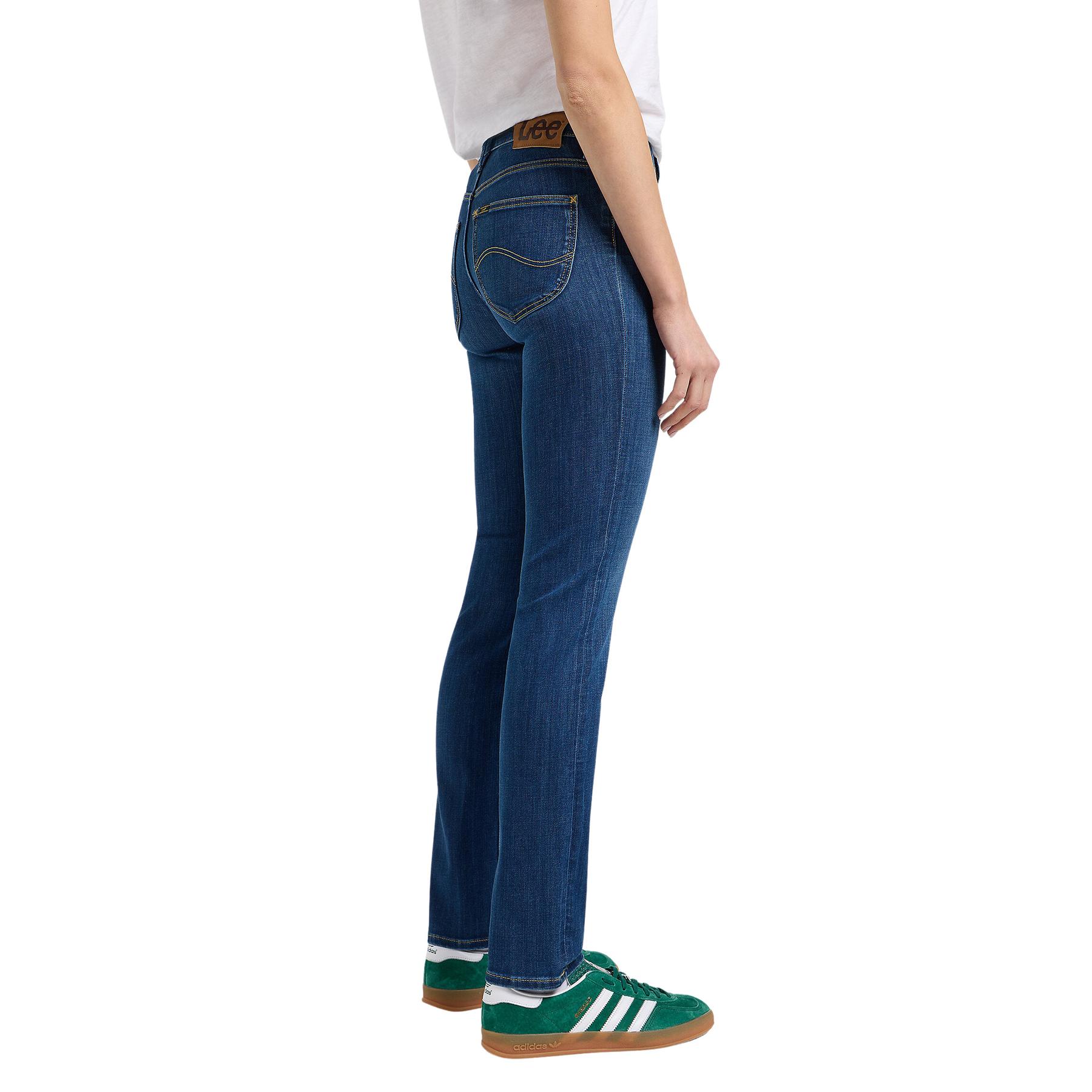 product/l/e/lee_112363792_ivy-wash_1.jpg