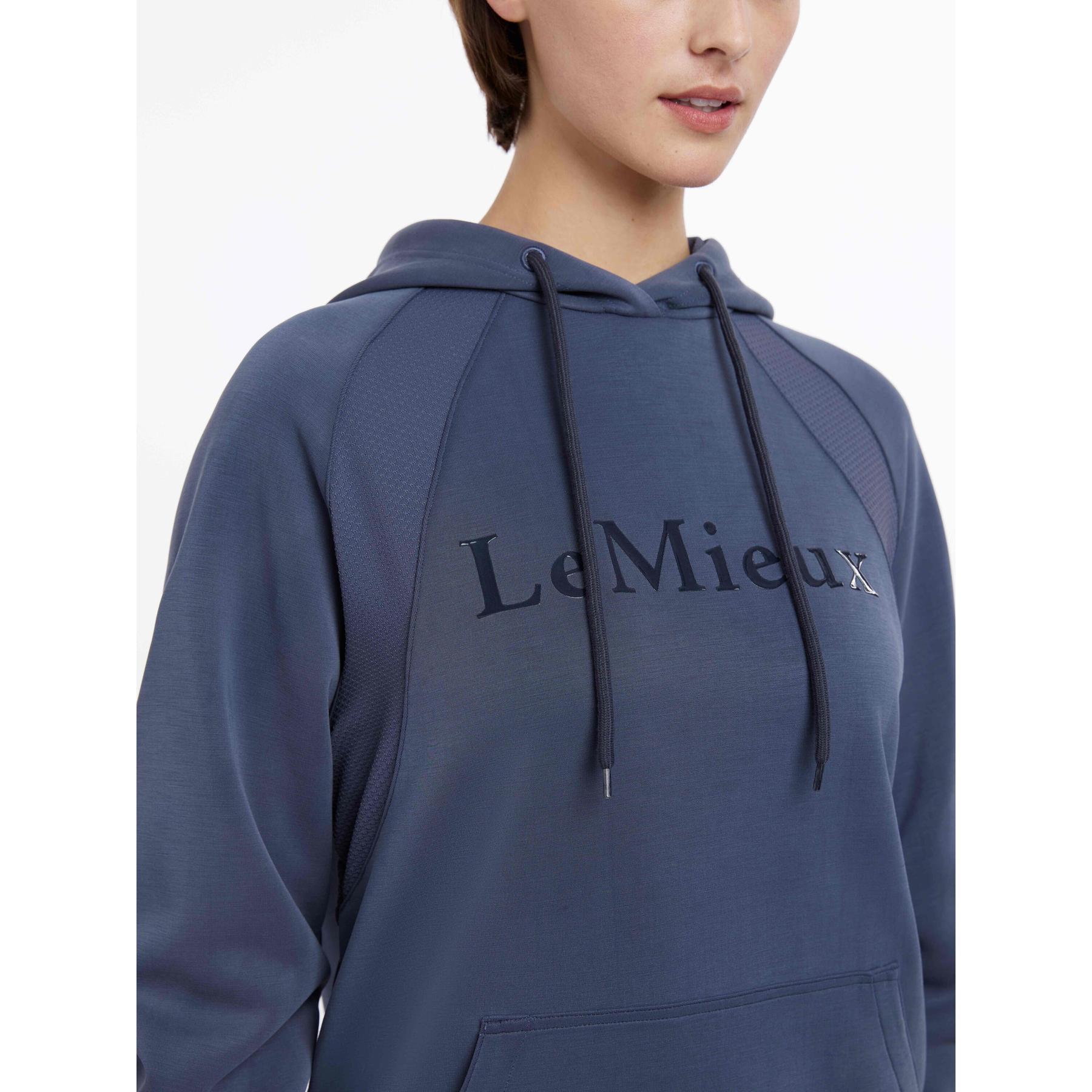 product/l/e/lemieux_it05997013_bleu-dusk_6.jpg