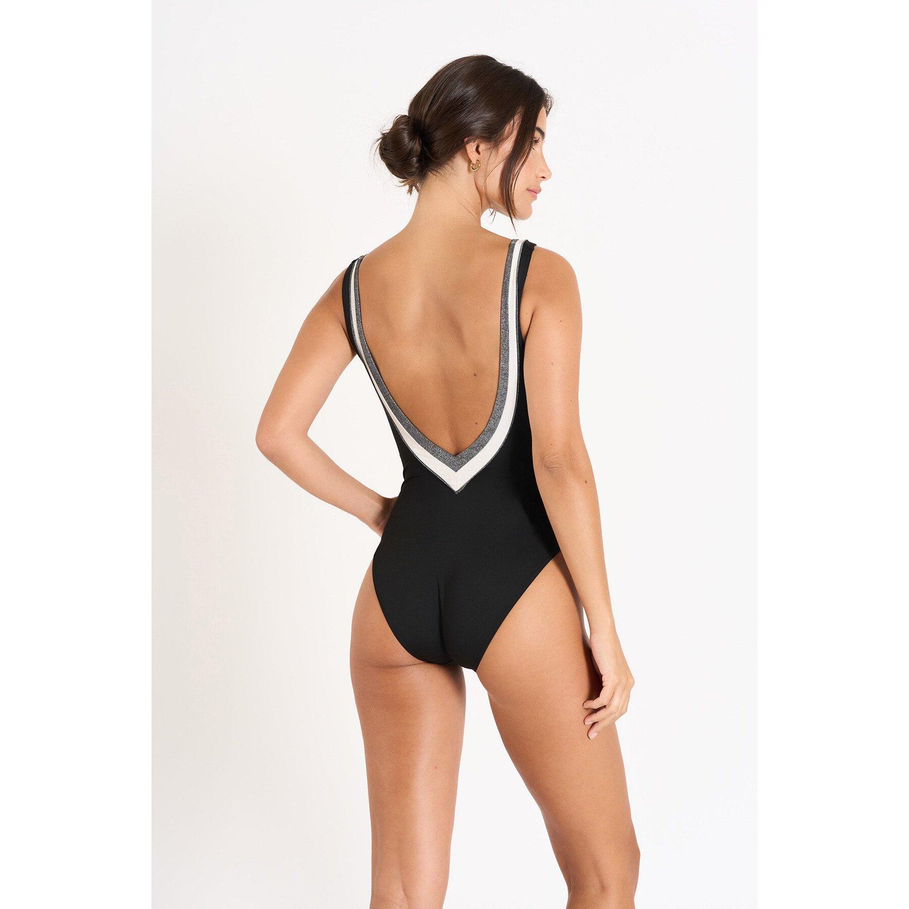 product/l/i/livia_24e-ariana_naxos_41e01_2.jpg