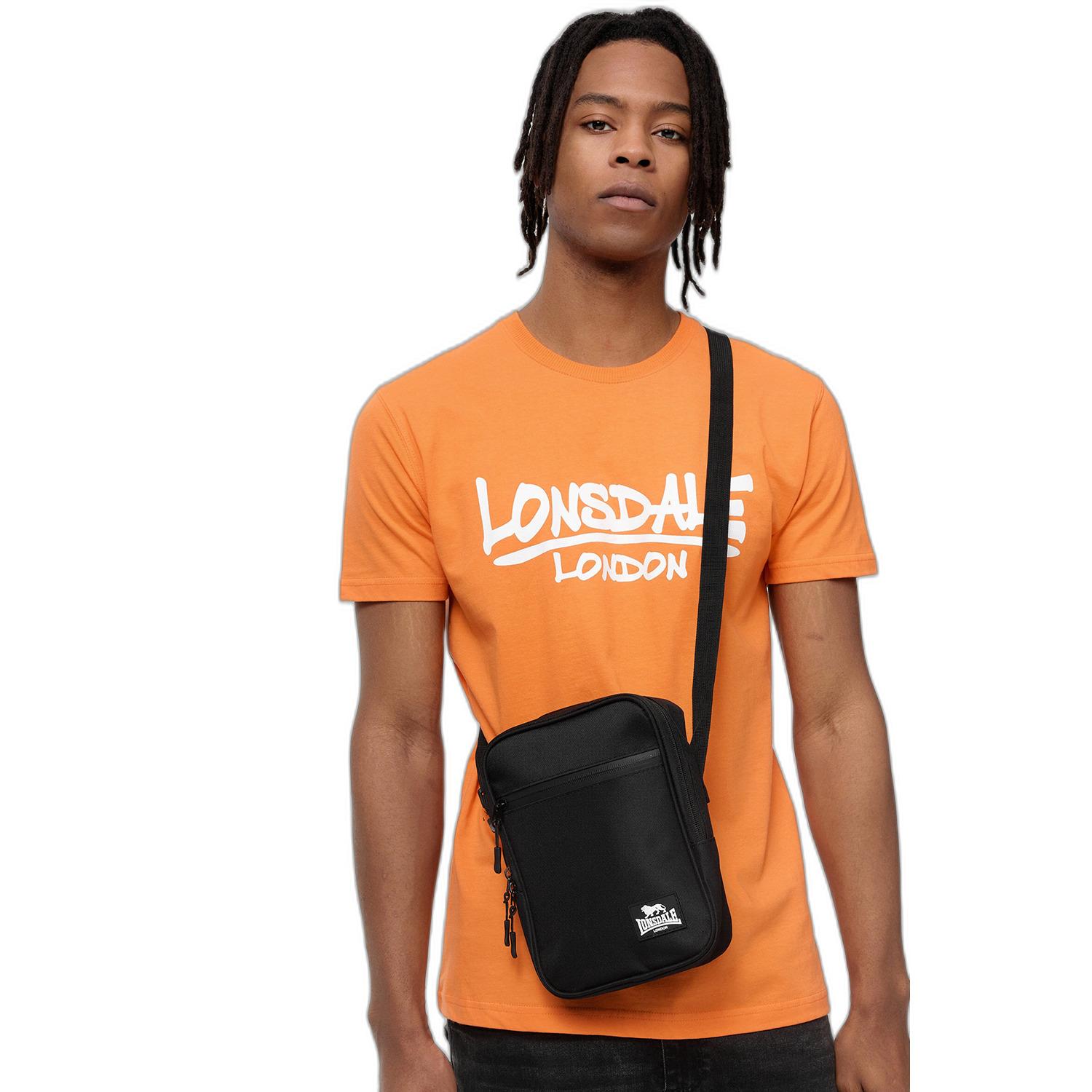 product/l/o/lonsdale_117004-1000_black_4.jpg