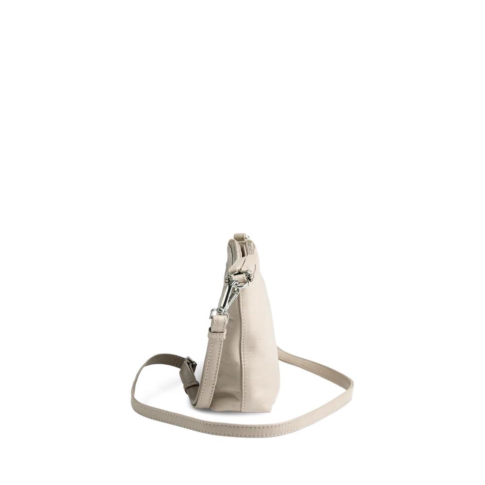 product/m/a/markberg_4868cow-703_sand_4.jpg