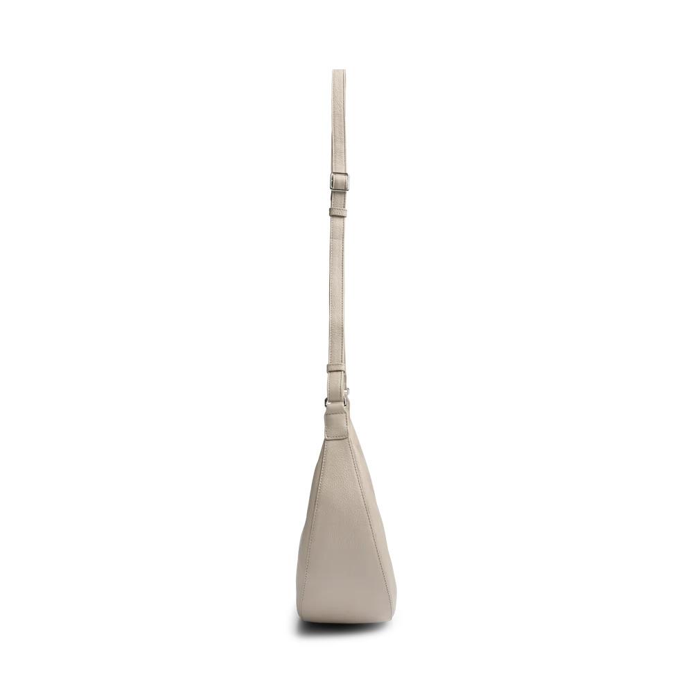product/m/a/markberg_4948cow-703_sand_3.jpg
