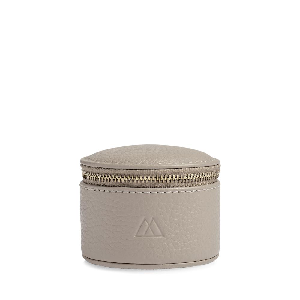 product/m/a/markberg_5356gra-715_sand-w-gold_1.jpg