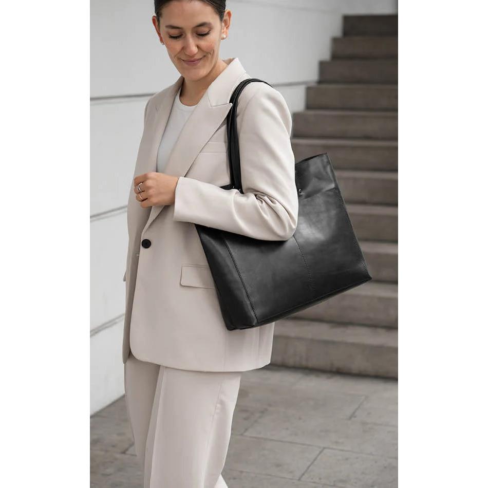 product/m/a/markberg_5454ant-100_black_3.jpg