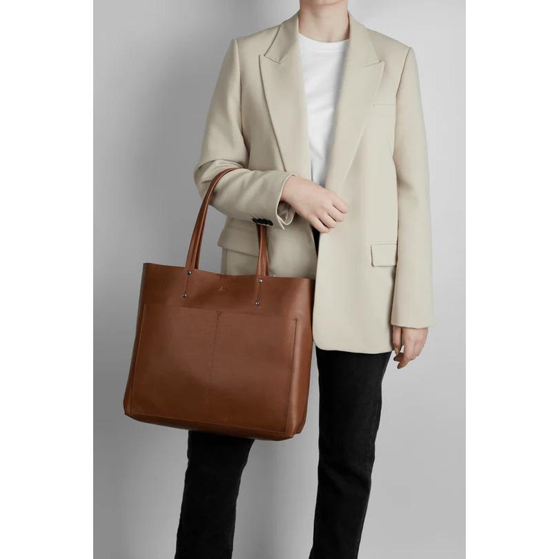product/m/a/markberg_5454ant-204_chestnut_3.jpg