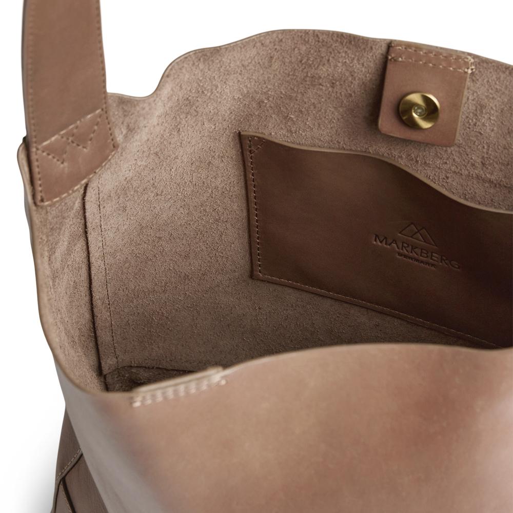 product/m/a/markberg_5829ant-333_caramel-w-br-gold_4.jpg