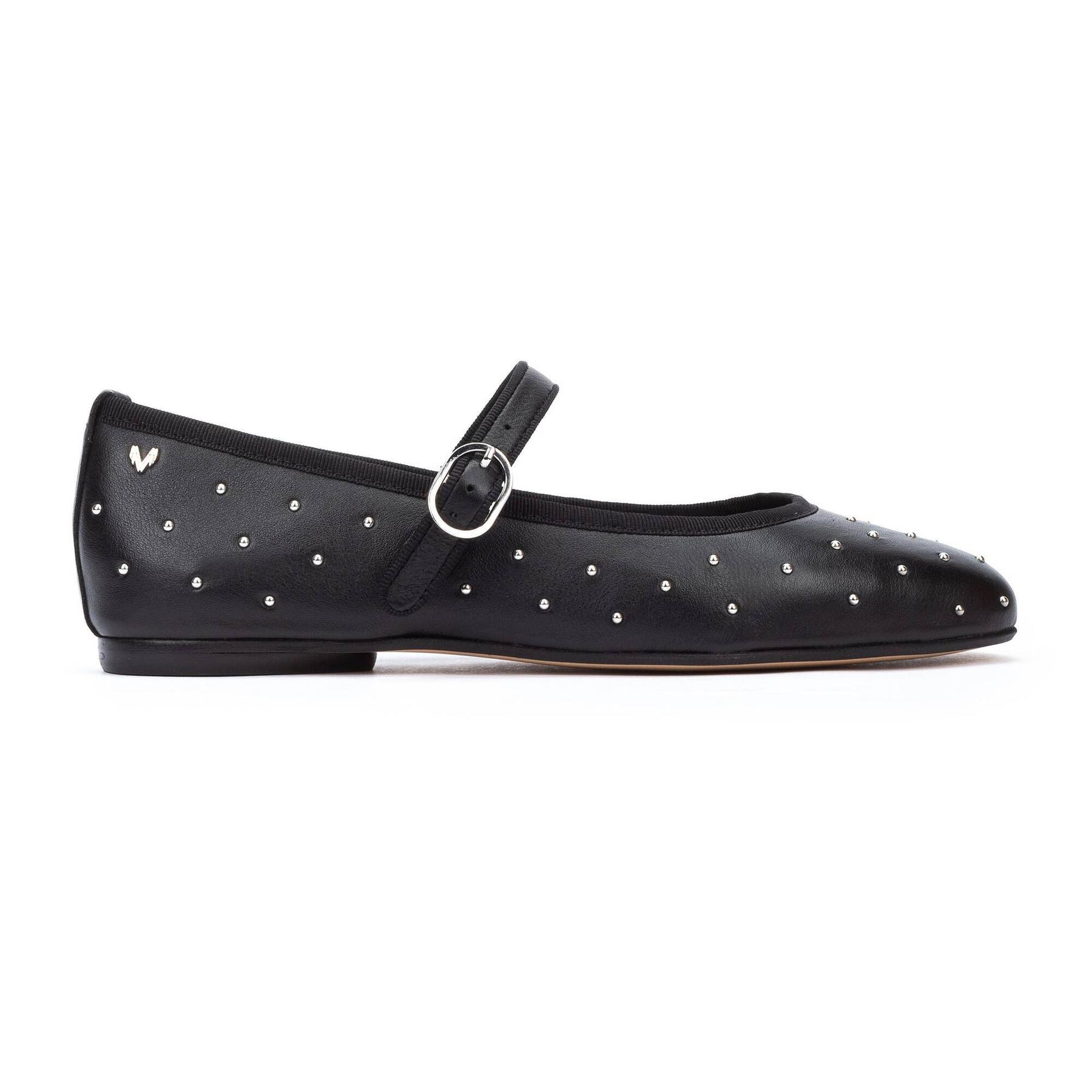 product/m/a/martinelli_1575-a936z-000_black_1.jpg