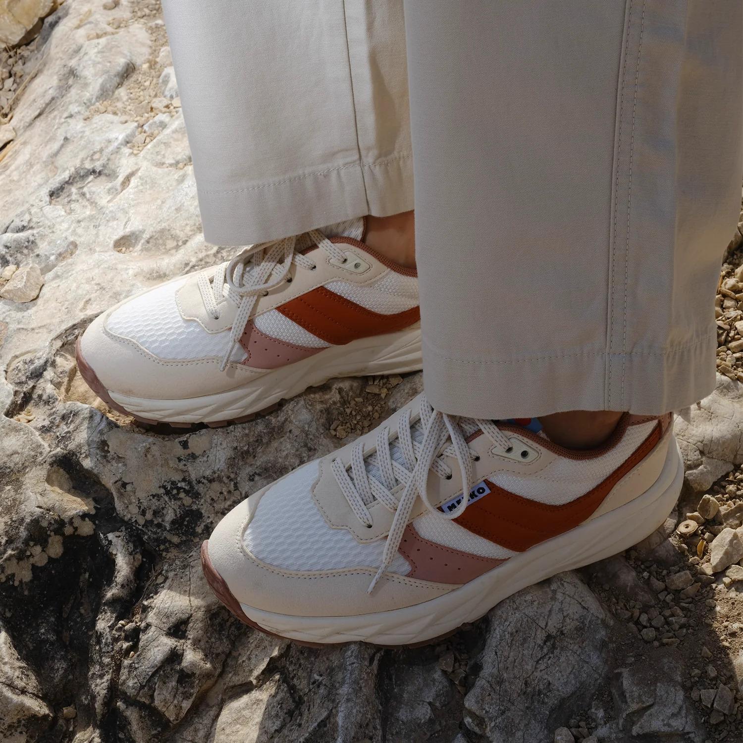 product/m/e/meeko_pongte_terracotta_7.jpg