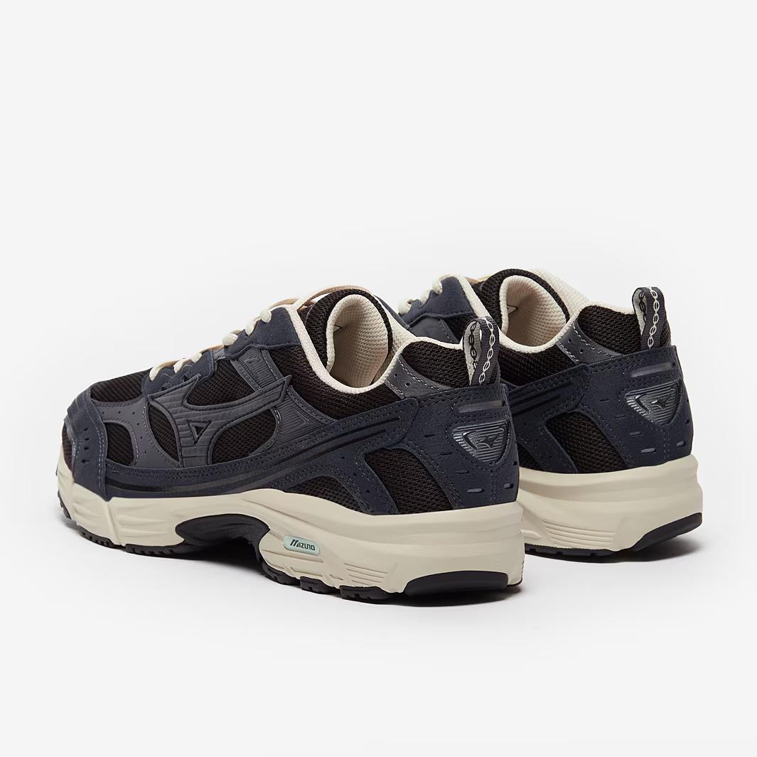 product/m/i/mizuno_d1ga246702_black-ebony-icymorn_3.jpg