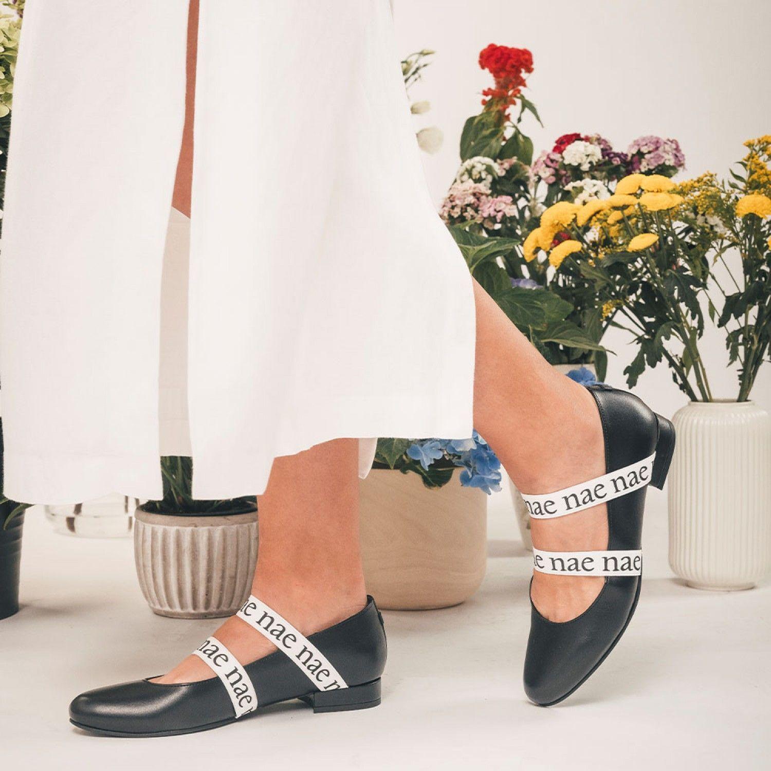 product/n/a/nae-vegan-shoes_aure_black_appleskin_36_black_3.jpg