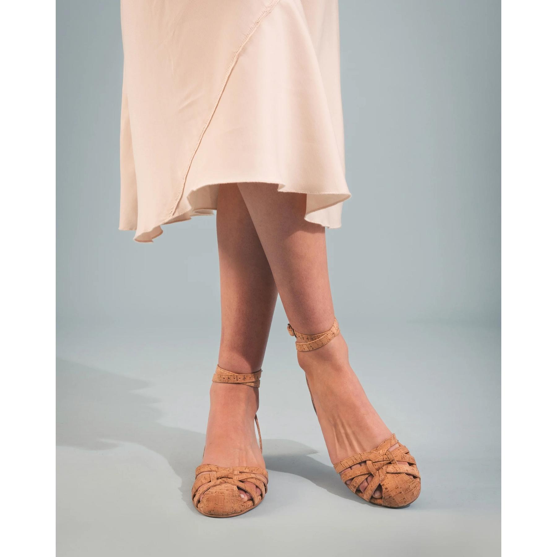 product/n/a/nae-vegan-shoes_desa_brown_brown_2.jpg