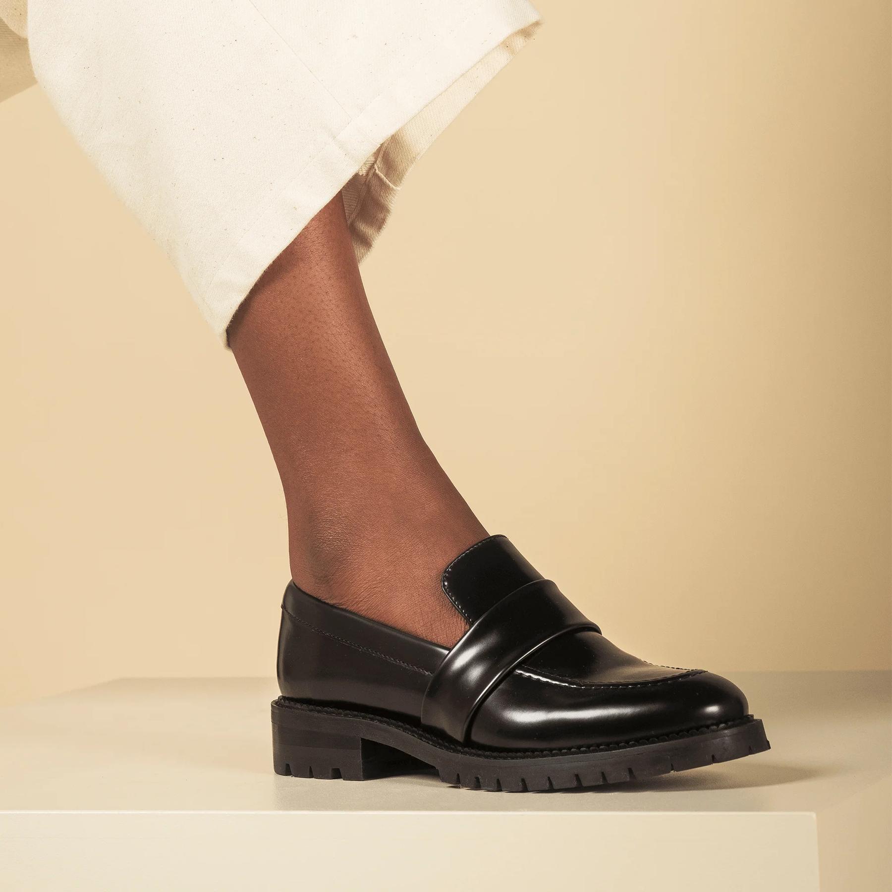 product/n/a/nae-vegan-shoes_elena_black_black_2.jpg