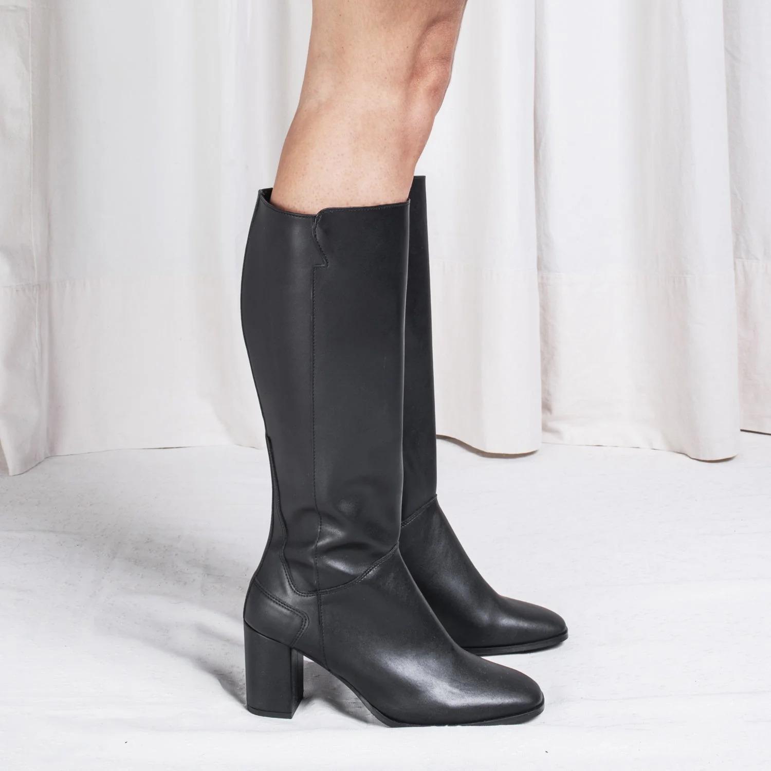 product/n/a/nae-vegan-shoes_greta_black_black_2.jpg