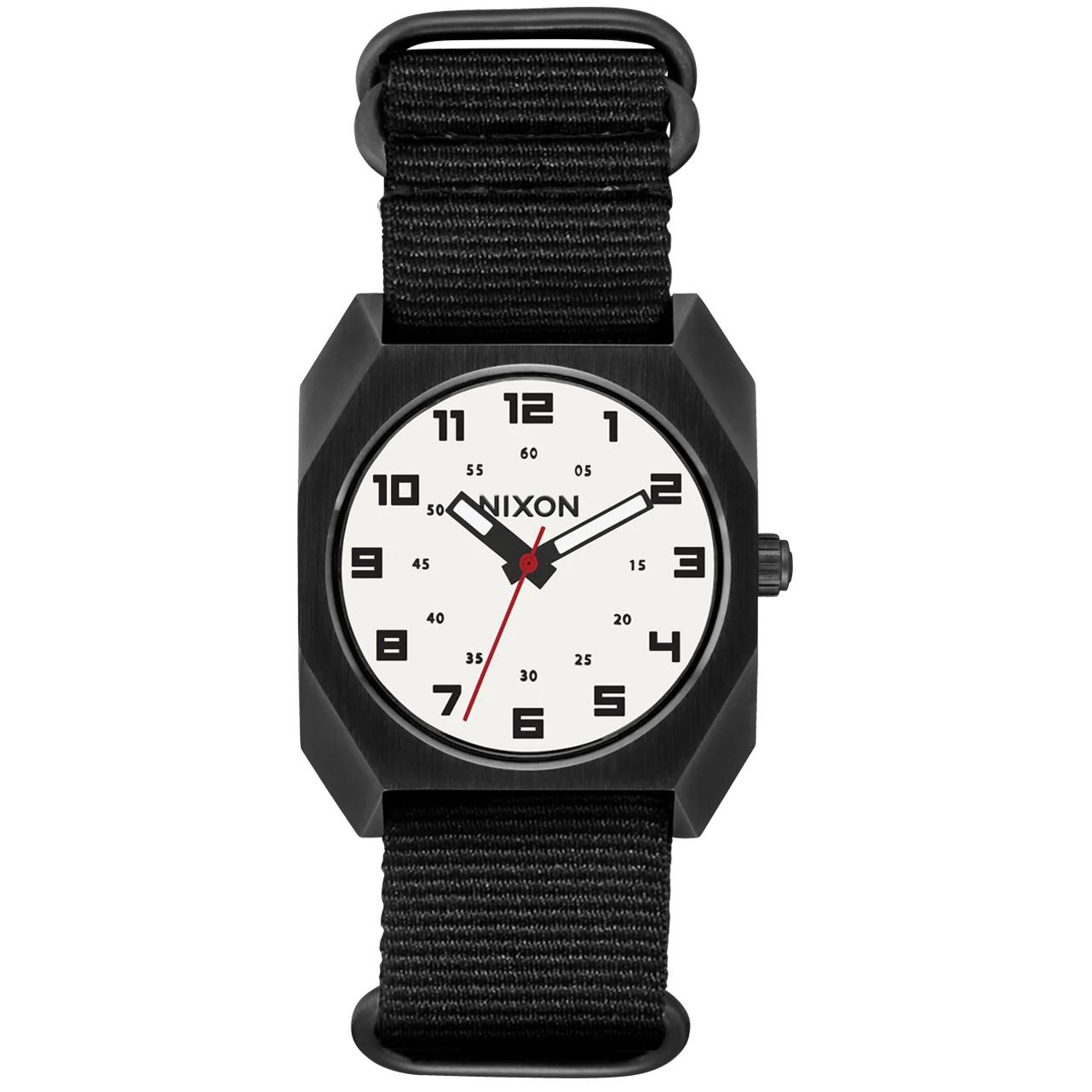 product/n/i/nixon_a1409-004-00_black-black_1.jpg