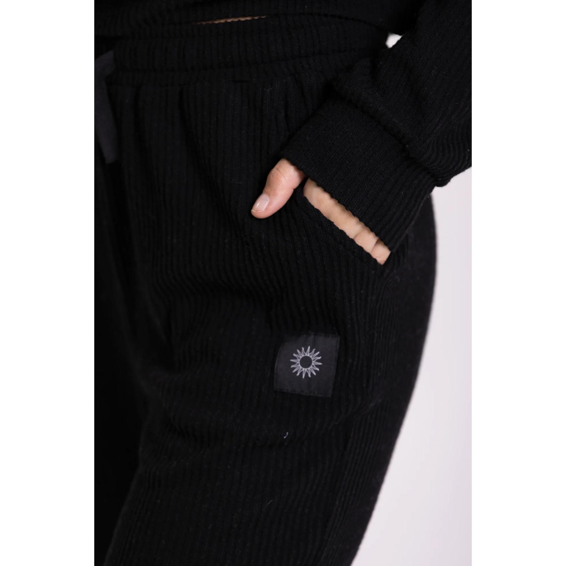 product/o/n/onamaste_pa3_noir_4.jpg