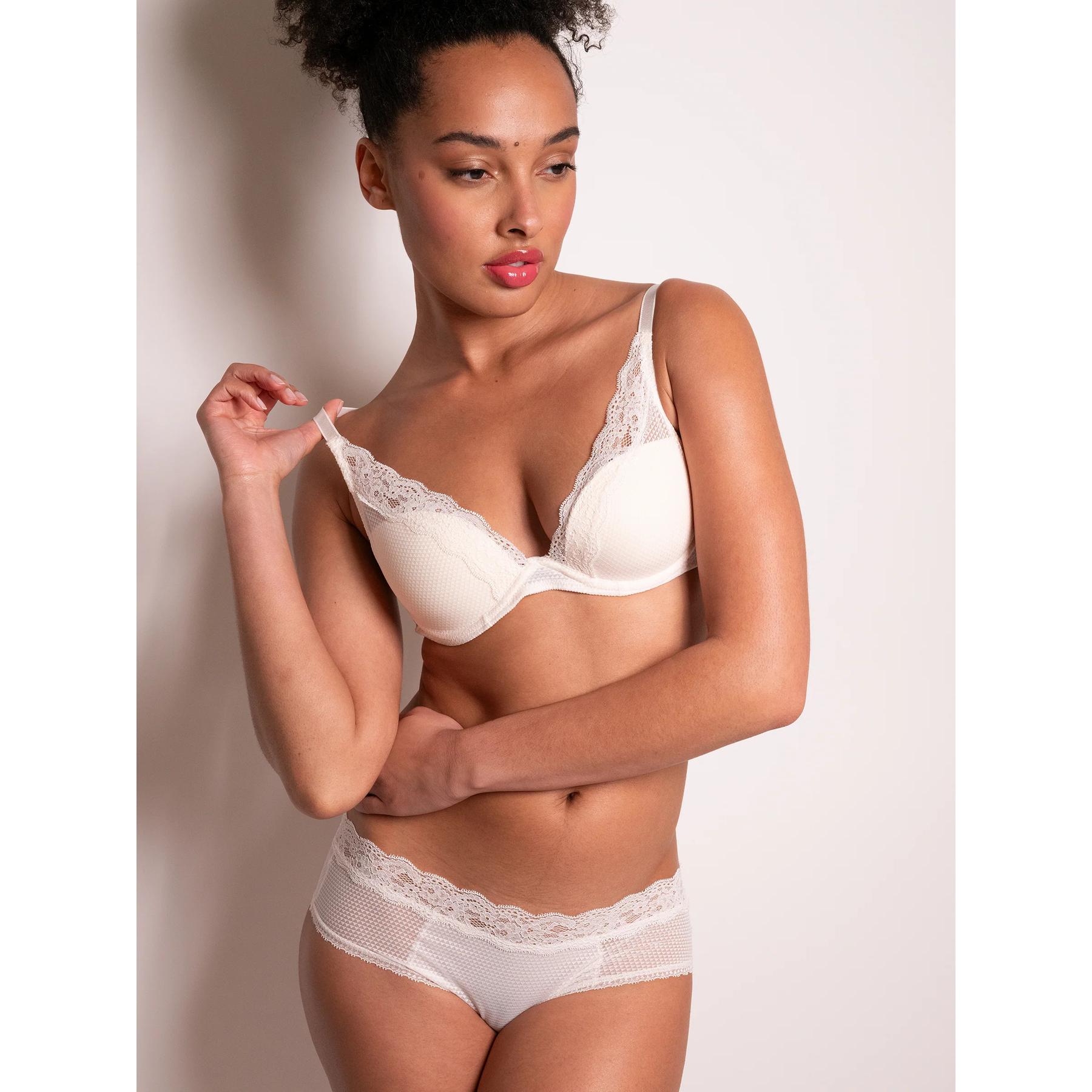 product/p/a/passionata_t515-0026_talc_4.jpg