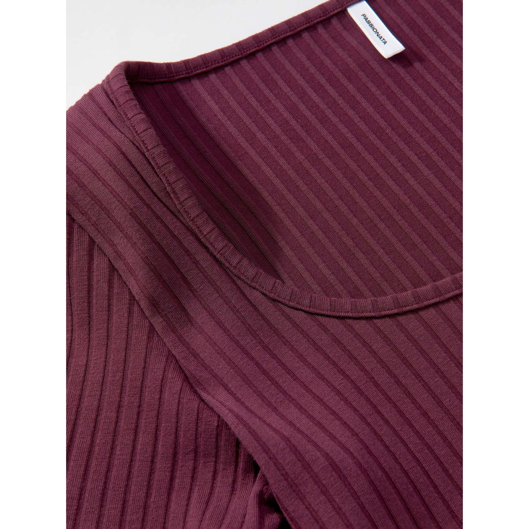 product/p/a/passionata_th31-0786_plum_2.jpg