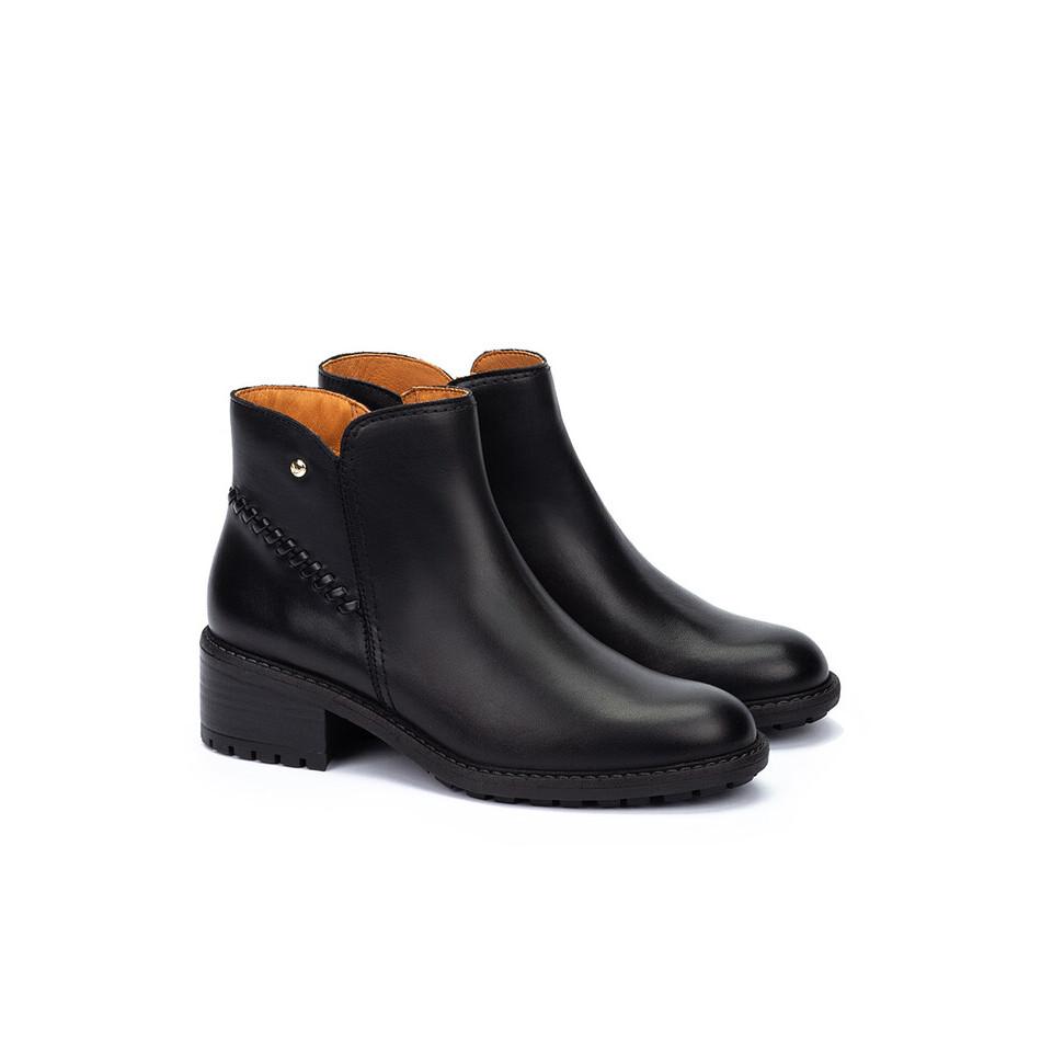 product/p/i/pikolinos_w0d-8871-000_black_3.jpg
