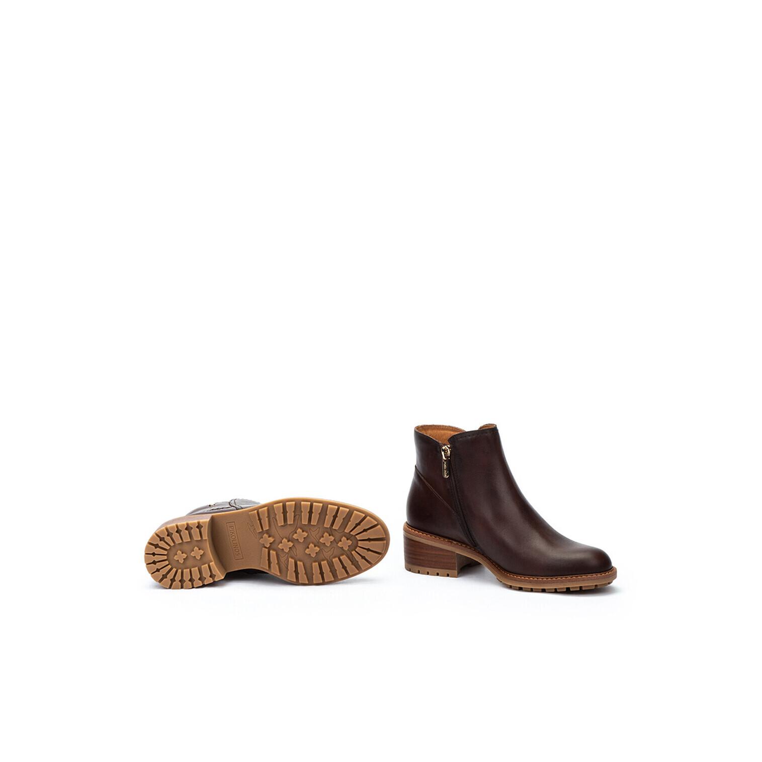 product/p/i/pikolinos_w0d-8871-130_caoba_5.jpg