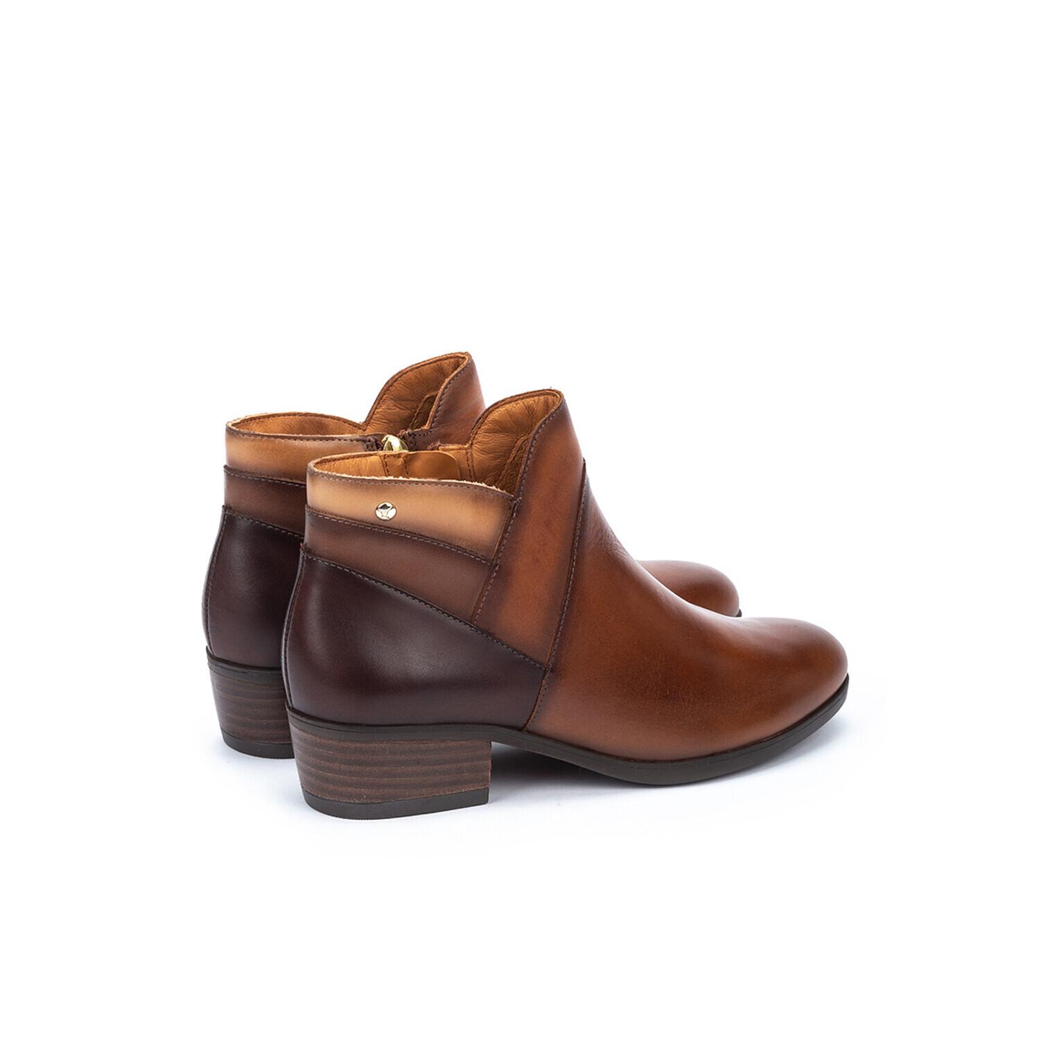 product/p/i/pikolinos_w1u-8732c1-202_cuero_3.jpg