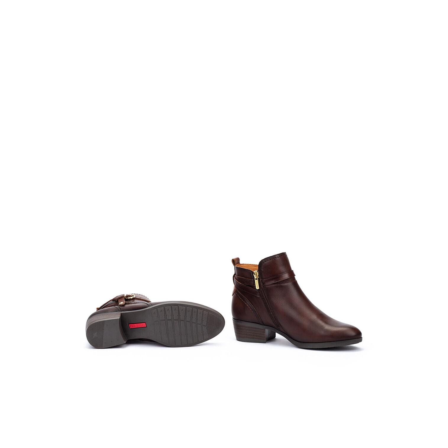 product/p/i/pikolinos_w1u-8901c1-130_caoba_5.jpg