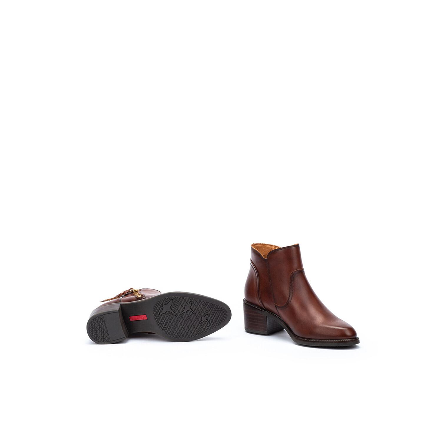 product/p/i/pikolinos_w2d-8674-201_cognac_5.jpg