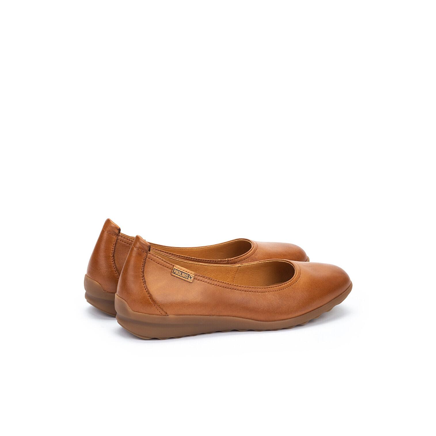 product/p/i/pikolinos_w4c-4924-250_brandy_3.jpg
