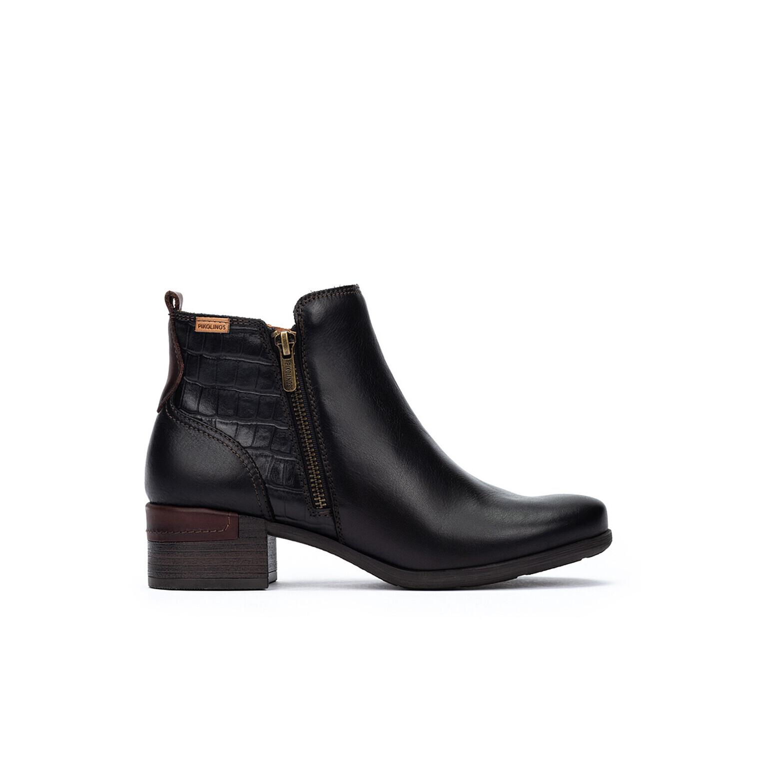 product/p/i/pikolinos_w6w-8968c1-000_black_1.jpg