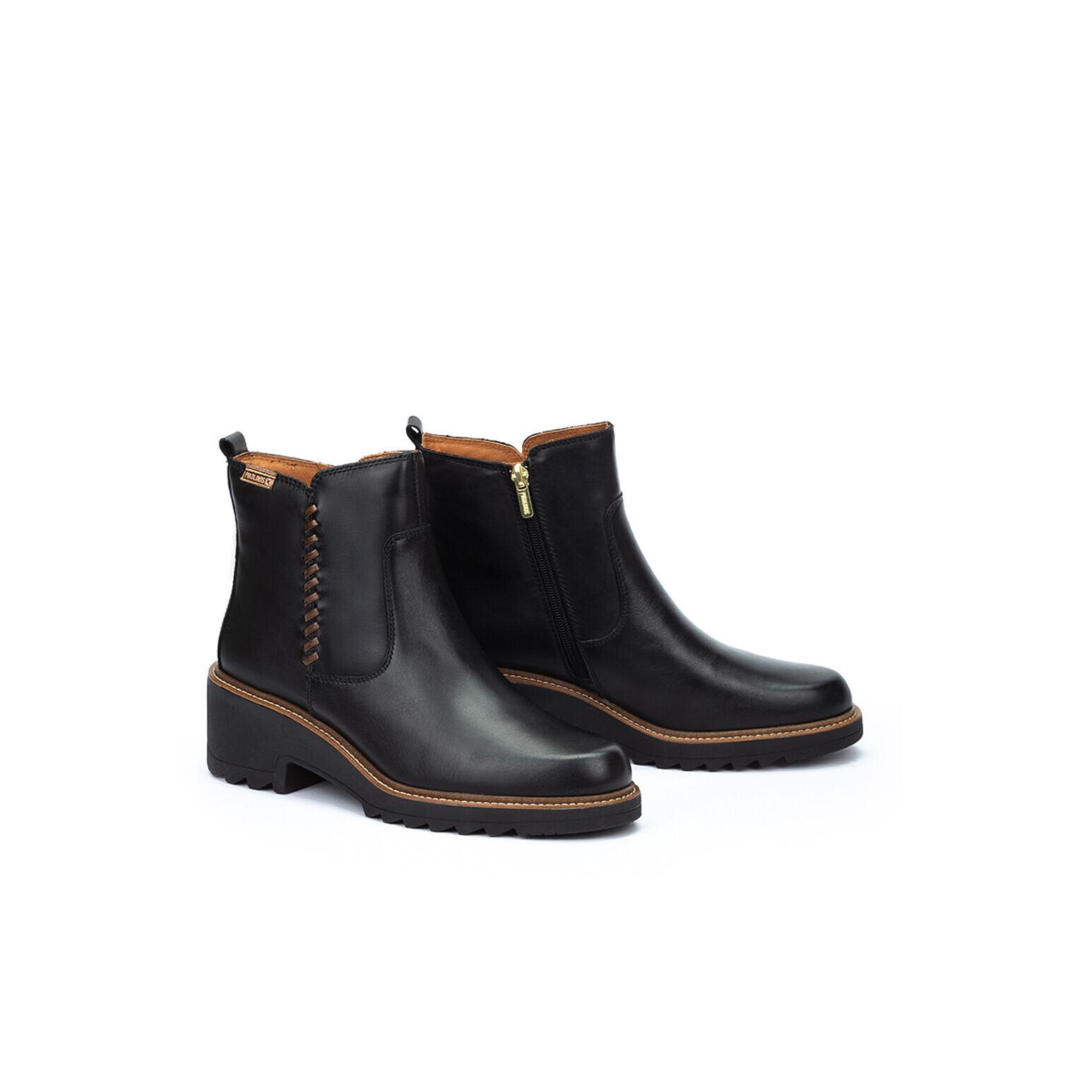 product/p/i/pikolinos_w7a-8568c2-000_black_6.jpg
