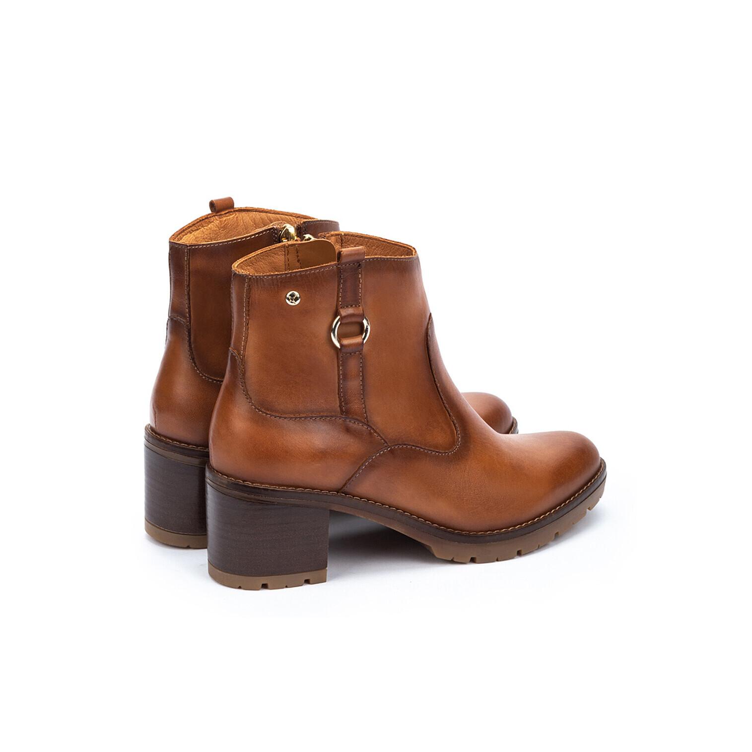 product/p/i/pikolinos_w7h-8817-250_brandy_3.jpg