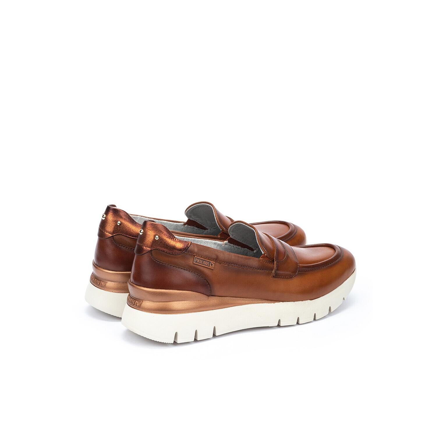product/p/i/pikolinos_w9c-3882c1-250_brandy_3.jpg