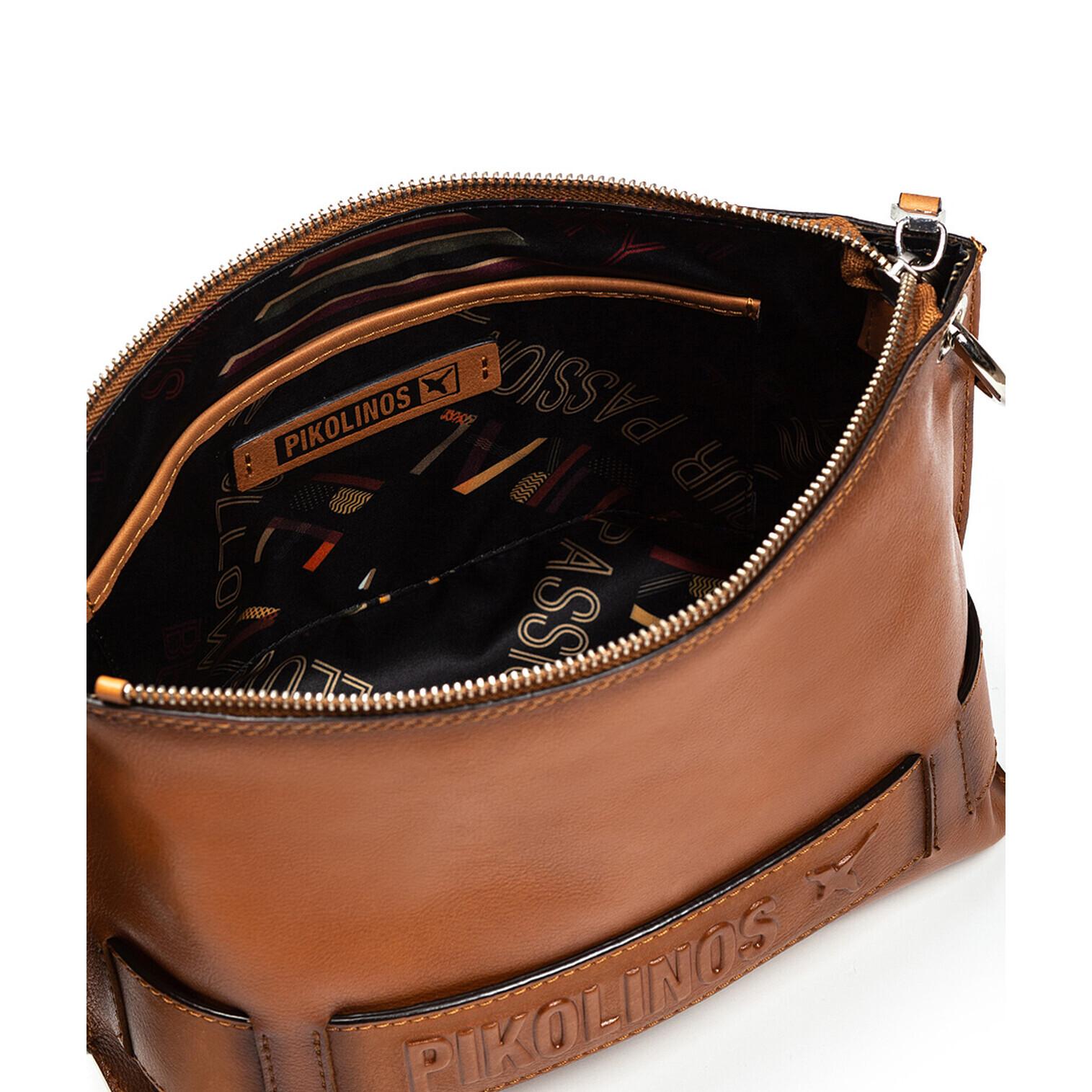 product/p/i/pikolinos_wha-1110-250_brandy_5.jpg