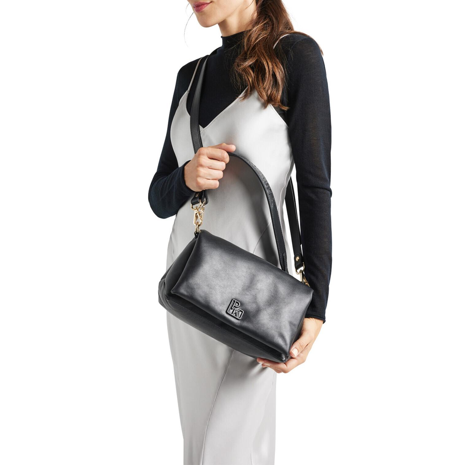 product/p/i/pikolinos_wha-1113-000_black_6.jpg