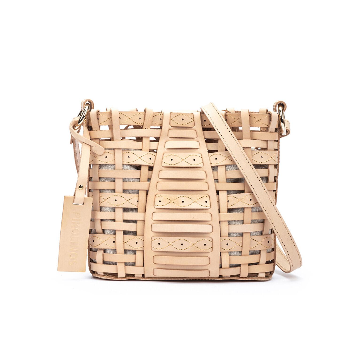 product/p/i/pikolinos_wha-1121-830_bamboo_1.jpg