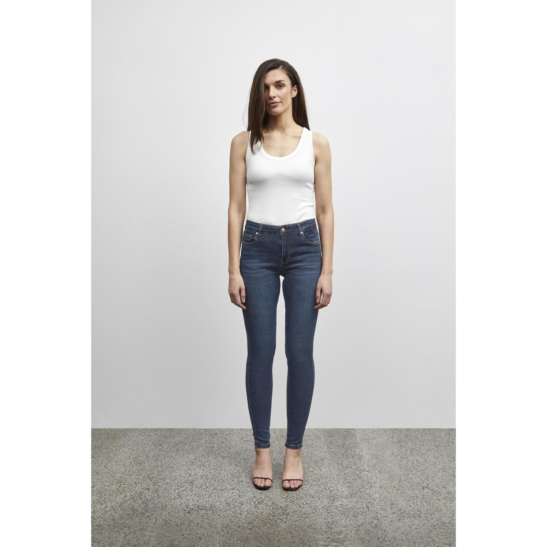 product/p/u/pulz-jeans_50207163-200002_0.jpg