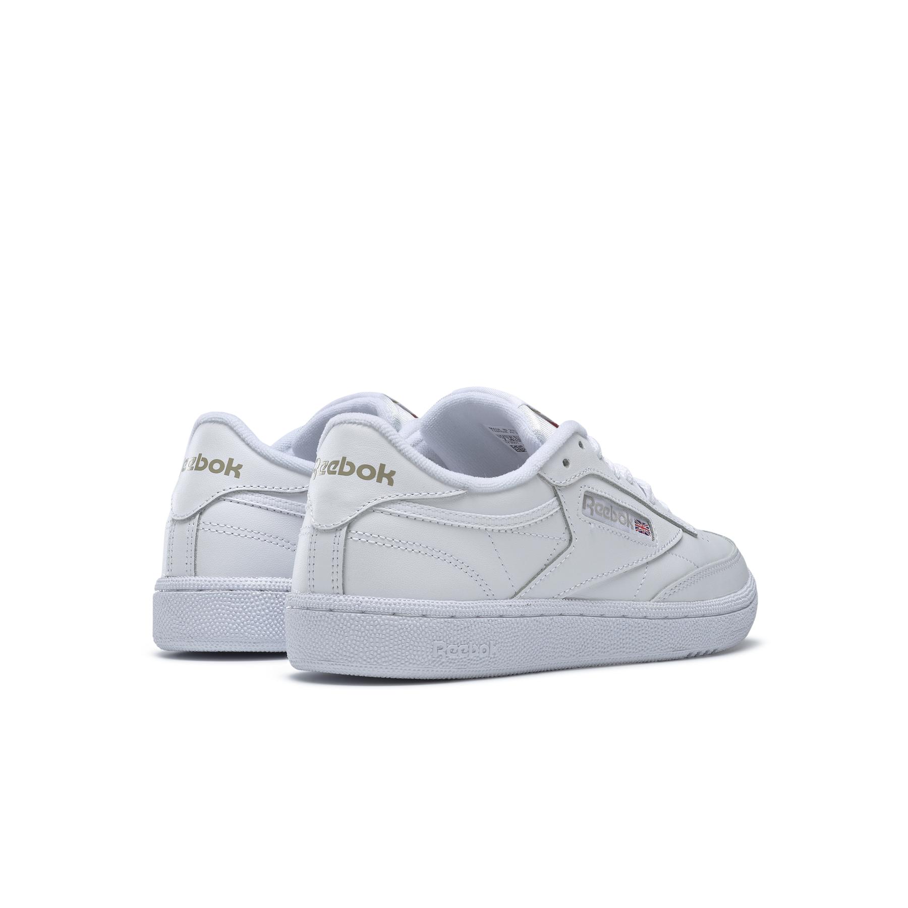 product/r/e/reebok-classics_bs7685_7_footwear_photography_back_lateral_top_view_white_000.jpg